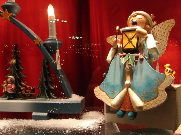 Christmas Market Ornament